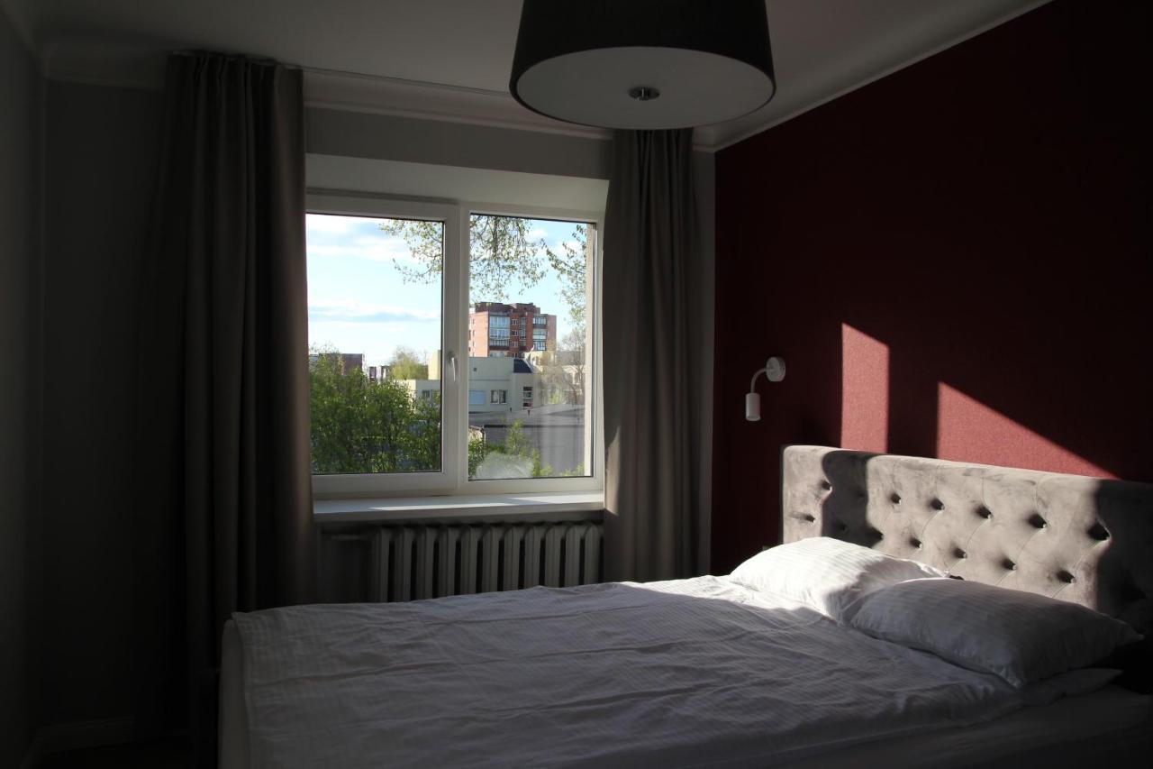 Luxuria Modern Apartments - Self Check-In Шяуляй Екстер'єр фото